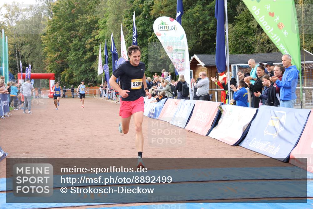 14.09.2025 - Airport Race Strokosch-Dieckow http://msf.ph/oto/8892499 14.09.2025 12:00:10 Ziel 1527, 5200, 5318 meine-sportfotos.de