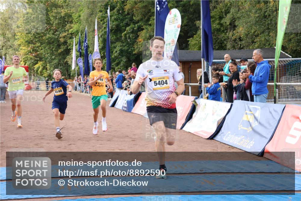 14.09.2025 - Airport Race Strokosch-Dieckow http://msf.ph/oto/8892590 14.09.2025 12:00:49 Ziel 4148, 4149, 5338, 5404 meine-sportfotos.de