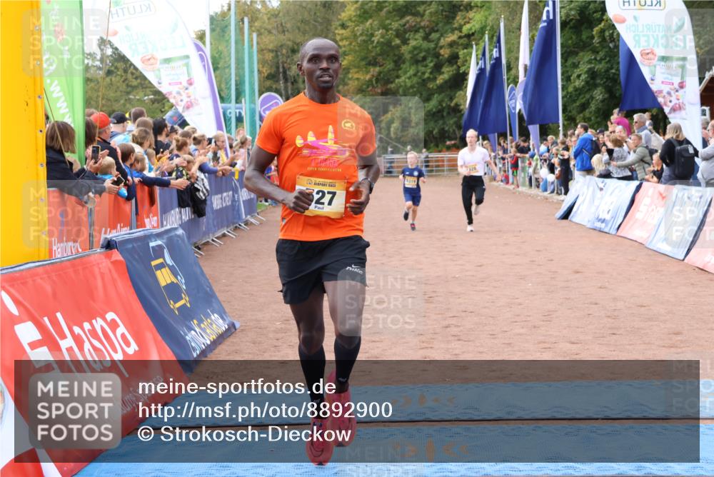 14.09.2025 - Airport Race Strokosch-Dieckow http://msf.ph/oto/8892900 14.09.2025 12:02:55 Ziel 527, 5108, 5319, 5328, 5340 meine-sportfotos.de