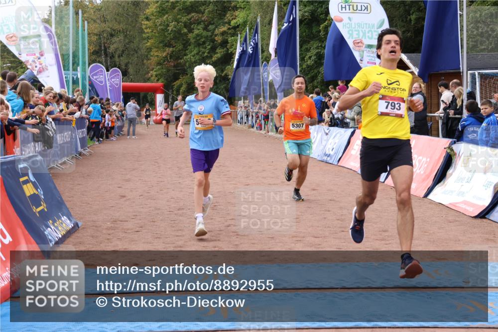 14.09.2025 - Airport Race Strokosch-Dieckow http://msf.ph/oto/8892955 14.09.2025 12:03:16 Ziel 793, 4006, 4271, 5307, 5452 meine-sportfotos.de