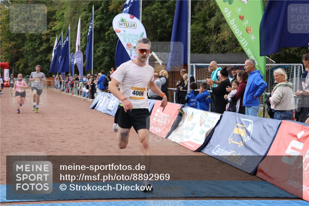 14.09.2025 - Airport Race Strokosch-Dieckow http://msf.ph/oto/8892969 14.09.2025 12:03:21 Ziel 4006, 5155, 5261, 5307, 5452, 5483 meine-sportfotos.de