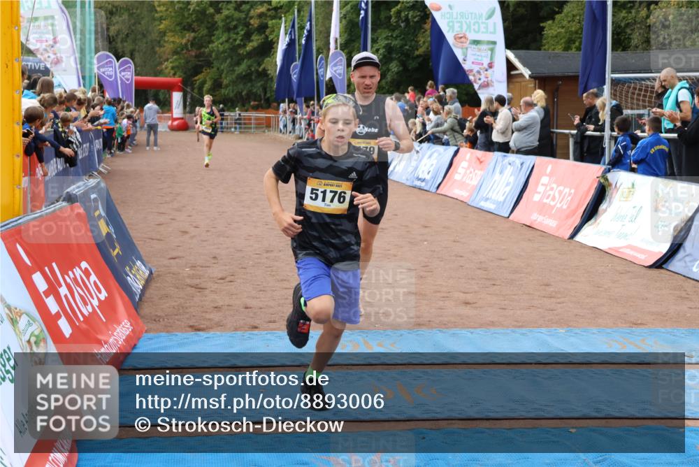 14.09.2025 - Airport Race Strokosch-Dieckow http://msf.ph/oto/8893006 14.09.2025 12:03:31 Ziel 5009, 5176, 5261, 5479 meine-sportfotos.de