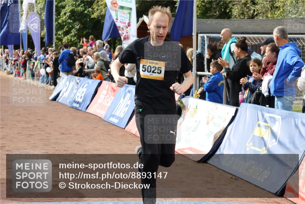 14.09.2025 - Airport Race Strokosch-Dieckow http://msf.ph/oto/8893147 14.09.2025 12:04:24 Ziel 518, 2054, 4064, 5025, 5053, 5166, 5346, 5390 meine-sportfotos.de