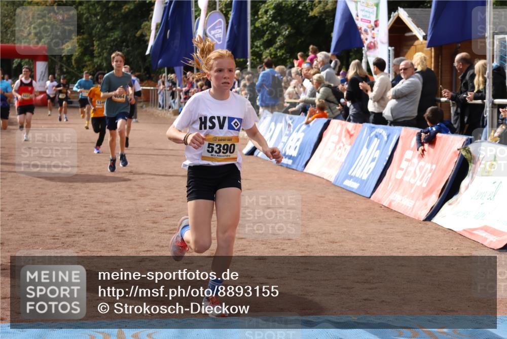 14.09.2025 - Airport Race Strokosch-Dieckow http://msf.ph/oto/8893155 14.09.2025 12:04:26 Ziel 2054, 4064, 5024, 5025, 5166, 5346, 5390 meine-sportfotos.de