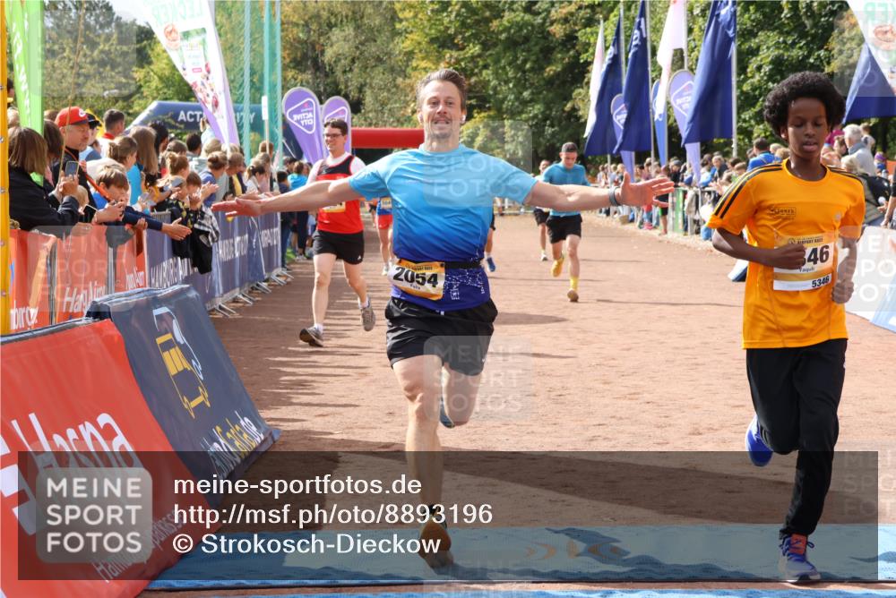 14.09.2025 - Airport Race Strokosch-Dieckow http://msf.ph/oto/8893196 14.09.2025 12:04:31 Ziel 2054, 2175, 4064, 4194, 5024, 5045, 5166, 5188, 5346, 5390 meine-sportfotos.de