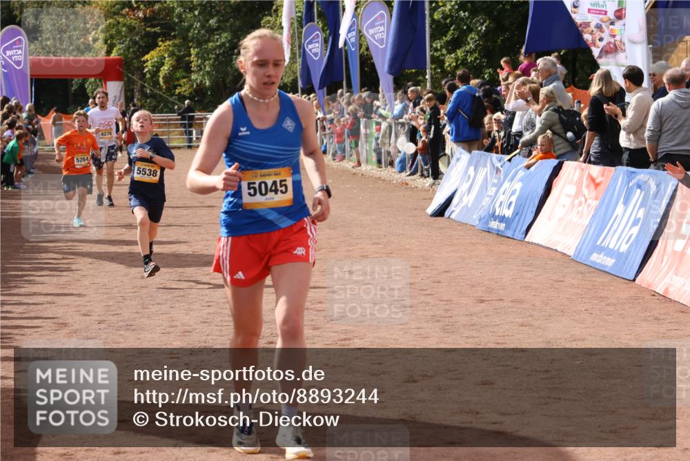 14.09.2025 - Airport Race Strokosch-Dieckow http://msf.ph/oto/8893244 14.09.2025 12:04:38 Ziel 2175, 4194, 5024, 5045, 5188, 5264, 5538 meine-sportfotos.de