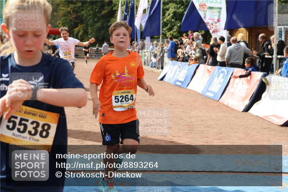 14.09.2025 - Airport Race Strokosch-Dieckow http://msf.ph/oto/8893264 14.09.2025 12:04:43 Ziel 5045, 5140, 5264, 5480, 5521, 5538 meine-sportfotos.de
