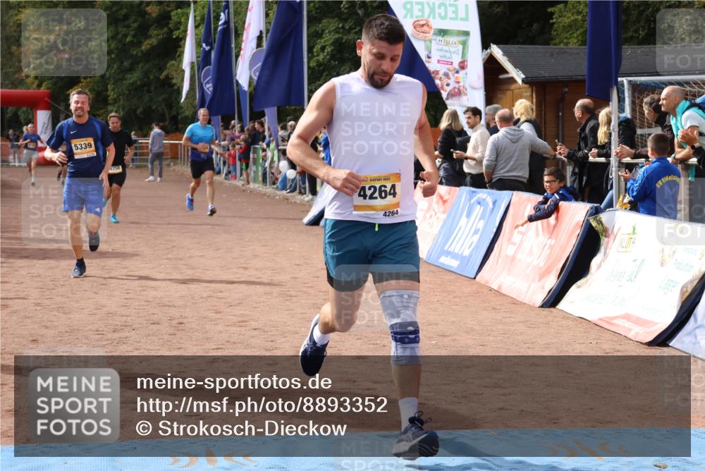 14.09.2025 - Airport Race Strokosch-Dieckow http://msf.ph/oto/8893352 14.09.2025 12:04:59 Ziel 4256, 4264, 5310, 5339, 5424 meine-sportfotos.de