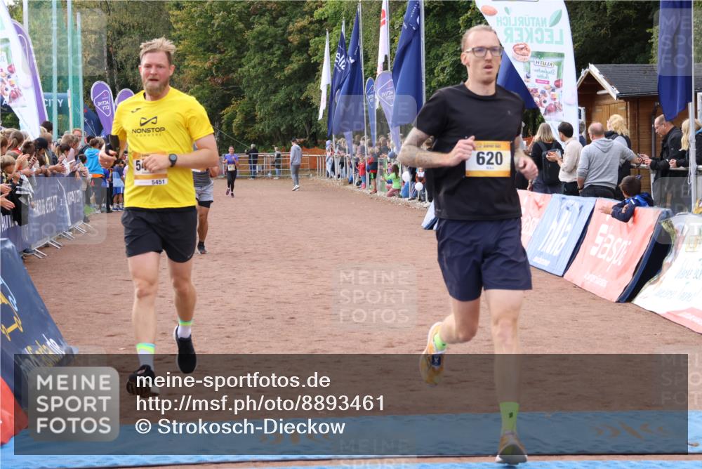 14.09.2025 - Airport Race Strokosch-Dieckow http://msf.ph/oto/8893461 14.09.2025 12:05:22 Ziel 620, 5028, 5289, 5451, 5515 meine-sportfotos.de