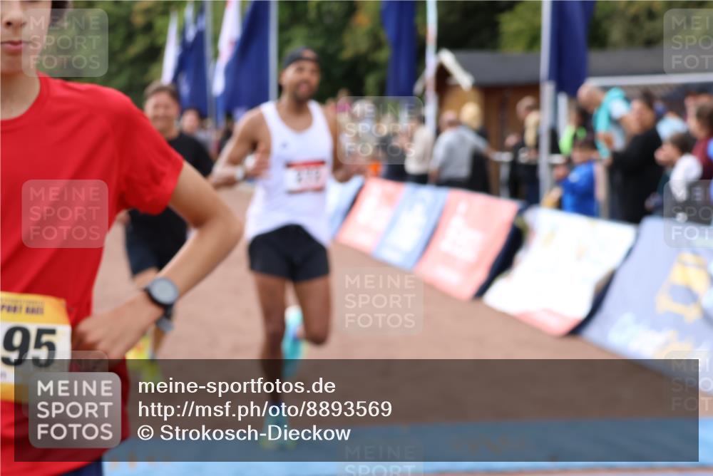 14.09.2025 - Airport Race Strokosch-Dieckow http://msf.ph/oto/8893569 14.09.2025 12:06:20 Ziel 272, 276, 4065, 4071, 4118, 4255, 5195, 5333, 5539 meine-sportfotos.de