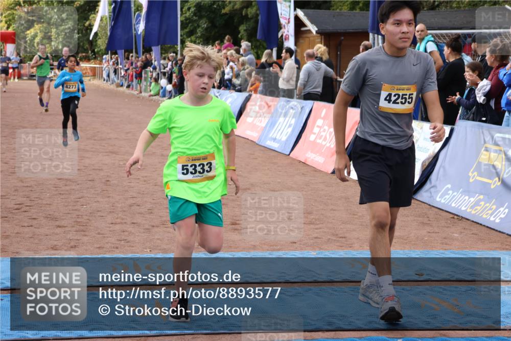 14.09.2025 - Airport Race Strokosch-Dieckow http://msf.ph/oto/8893577 14.09.2025 12:06:27 Ziel 4071, 4171, 4255, 4273, 5092, 5278, 5333 meine-sportfotos.de