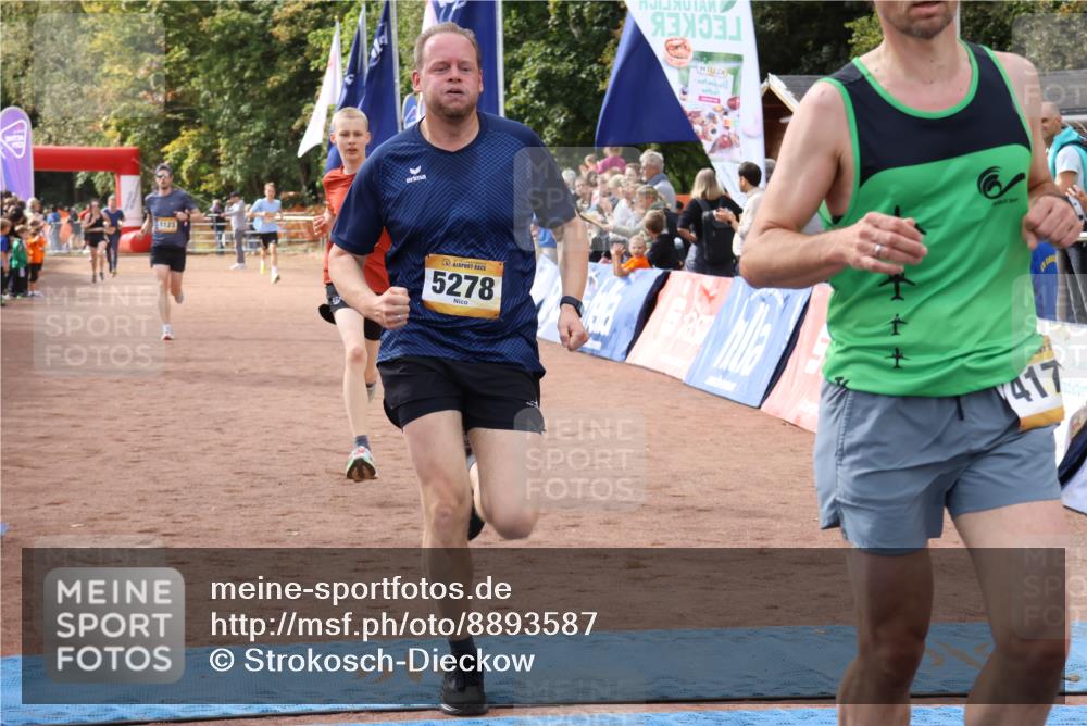 14.09.2025 - Airport Race Strokosch-Dieckow http://msf.ph/oto/8893587 14.09.2025 12:06:32 Ziel 1123, 4171, 4273, 5092, 5278 meine-sportfotos.de