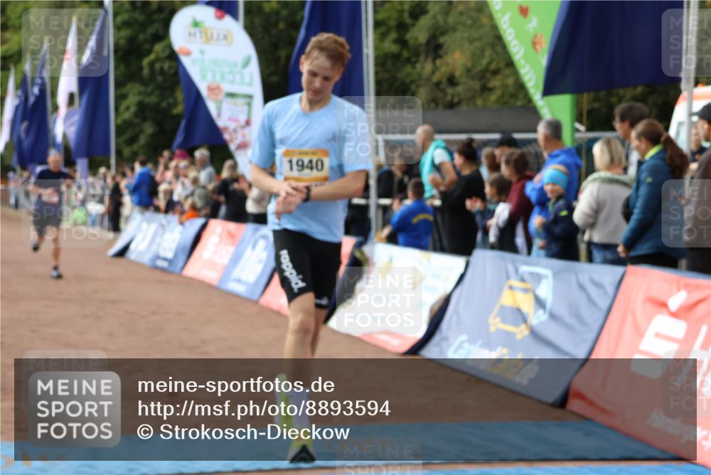 14.09.2025 - Airport Race Strokosch-Dieckow http://msf.ph/oto/8893594 14.09.2025 12:06:42 Ziel 32, 1940, 4230, 4259, 5065, 5150, 5161 meine-sportfotos.de