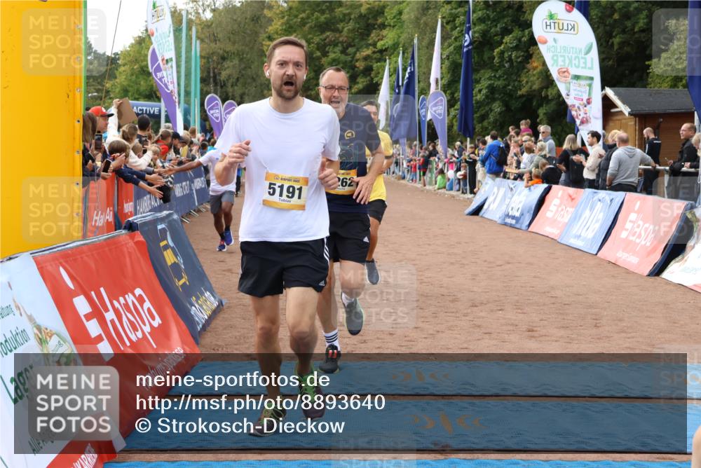 14.09.2025 - Airport Race Strokosch-Dieckow http://msf.ph/oto/8893640 14.09.2025 12:07:19 Ziel 727, 1402, 4128, 4232, 4234, 5007, 5191, 5231, 5262, 5457, 5474 meine-sportfotos.de