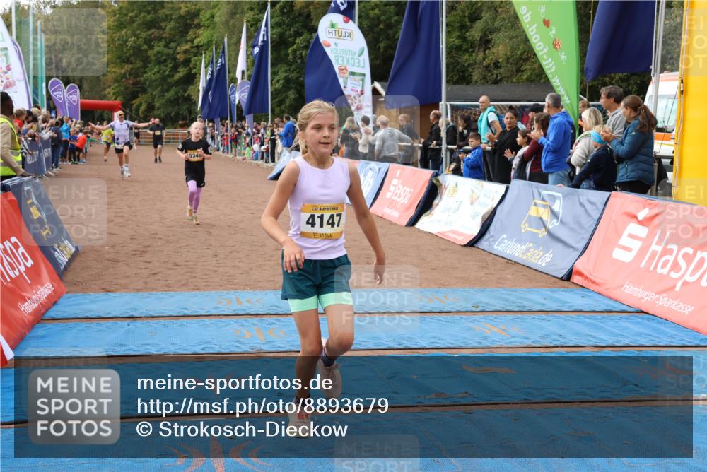 14.09.2025 - Airport Race Strokosch-Dieckow http://msf.ph/oto/8893679 14.09.2025 12:07:53 Ziel 326, 1909, 4089, 4147, 5165, 5293, 5348 meine-sportfotos.de