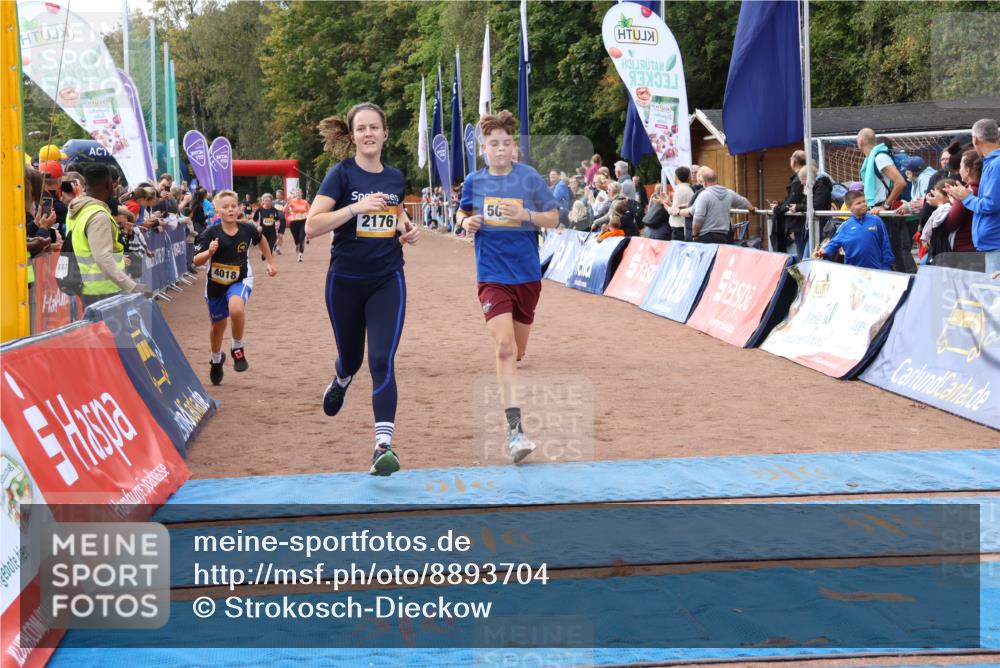 14.09.2025 - Airport Race Strokosch-Dieckow http://msf.ph/oto/8893704 14.09.2025 12:08:09 Ziel 220, 1282, 2176, 4018, 4100, 4101, 4134, 4225, 5062, 5305, 5306, 5470 meine-sportfotos.de