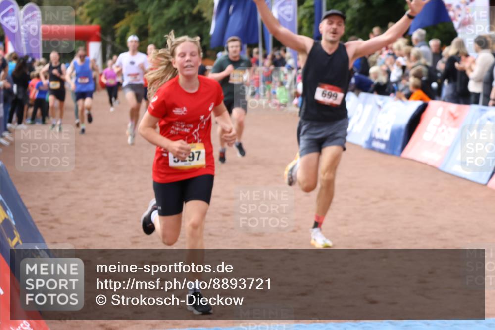 14.09.2025 - Airport Race Strokosch-Dieckow http://msf.ph/oto/8893721 14.09.2025 12:08:24 Ziel 30, 136, 657, 699, 873, 4109, 5156, 5251, 5269, 5297 meine-sportfotos.de