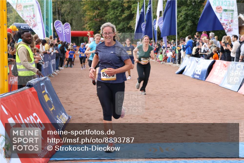 14.09.2025 - Airport Race Strokosch-Dieckow http://msf.ph/oto/8893787 14.09.2025 12:08:42 Ziel 196, 4094, 5060, 5061, 5090, 5143, 5273, 5298 meine-sportfotos.de