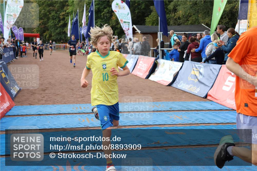 14.09.2025 - Airport Race Strokosch-Dieckow http://msf.ph/oto/8893909 14.09.2025 12:09:09 Ziel 159, 925, 1849, 5234, 5326, 5359 meine-sportfotos.de