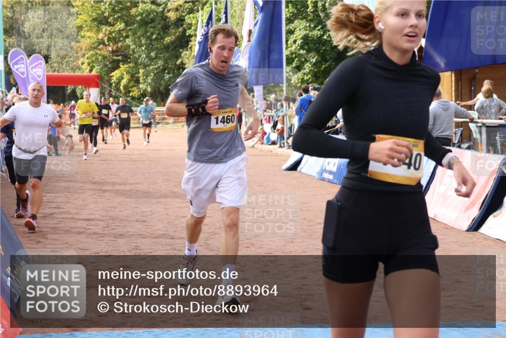 14.09.2025 - Airport Race Strokosch-Dieckow http://msf.ph/oto/8893964 14.09.2025 12:09:28 Ziel 454, 724, 1460, 4040, 5311, 5450, 5482, 5540 meine-sportfotos.de