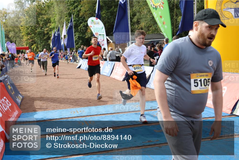 14.09.2025 - Airport Race Strokosch-Dieckow http://msf.ph/oto/8894140 14.09.2025 12:10:08 Ziel 815, 865, 1650, 1651, 1997, 4113, 5021, 5105, 5186, 5246, 5352, 5370 meine-sportfotos.de