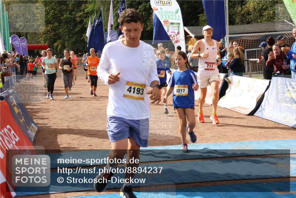 14.09.2025 - Airport Race Strokosch-Dieckow http://msf.ph/oto/8894237 14.09.2025 12:10:22 Ziel 521, 711, 1449, 4193, 5059, 5070, 5109, 5110, 5139, 5228, 5280, 5366, 5397, 5445, 5487, 5509, 5534 meine-sportfotos.de