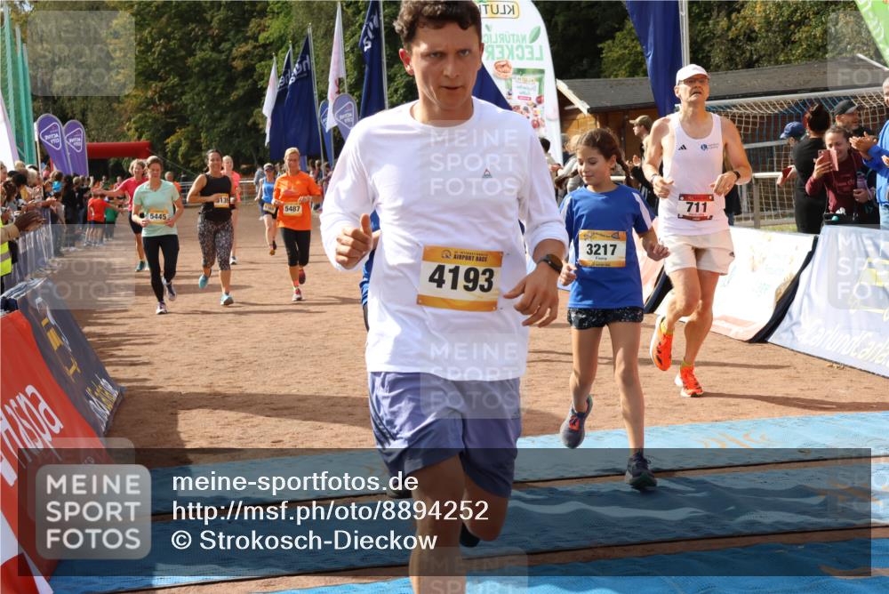 14.09.2025 - Airport Race Strokosch-Dieckow http://msf.ph/oto/8894252 14.09.2025 12:10:22 Ziel 521, 711, 1449, 4193, 5059, 5070, 5109, 5110, 5139, 5228, 5280, 5366, 5397, 5445, 5487, 5509, 5534 meine-sportfotos.de