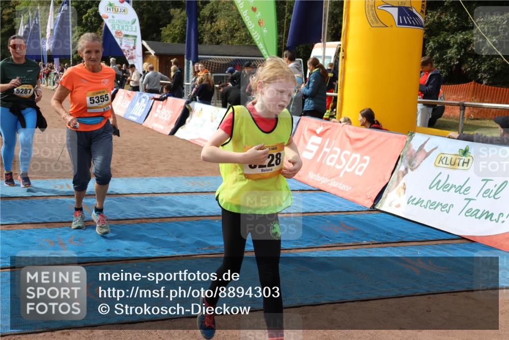 14.09.2025 - Airport Race Strokosch-Dieckow http://msf.ph/oto/8894303 14.09.2025 12:10:33 Ziel 1095, 4043, 4176, 5050, 5059, 5228, 5280, 5287, 5355 meine-sportfotos.de