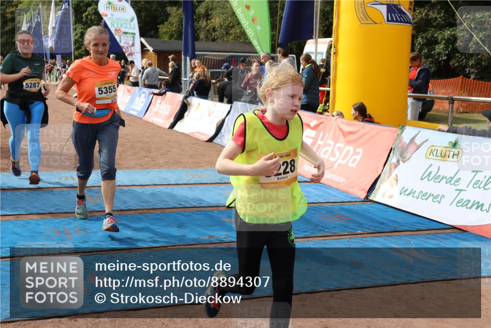 14.09.2025 - Airport Race Strokosch-Dieckow http://msf.ph/oto/8894307 14.09.2025 12:10:33 Ziel 1095, 4043, 4176, 5050, 5059, 5228, 5280, 5287, 5355 meine-sportfotos.de