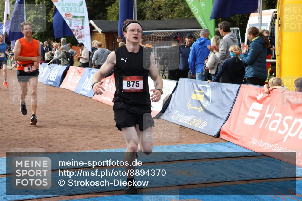 14.09.2025 - Airport Race Strokosch-Dieckow http://msf.ph/oto/8894370 14.09.2025 12:10:46 Ziel 57, 875, 1450, 4002, 4221, 5316 meine-sportfotos.de