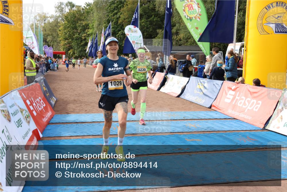 14.09.2025 - Airport Race Strokosch-Dieckow http://msf.ph/oto/8894414 14.09.2025 12:10:58 Ziel 888, 1029, 5230, 5235 meine-sportfotos.de