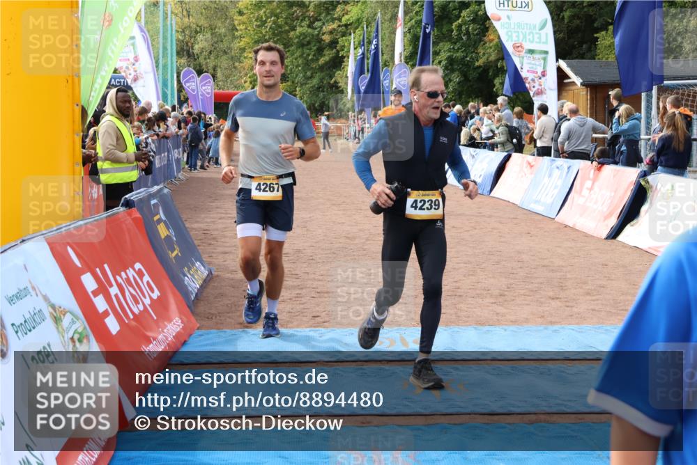 14.09.2025 - Airport Race Strokosch-Dieckow http://msf.ph/oto/8894480 14.09.2025 12:11:14 Ziel 1891, 4238, 4239, 4267, 5106, 5239 meine-sportfotos.de