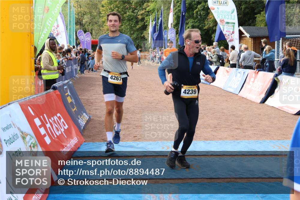 14.09.2025 - Airport Race Strokosch-Dieckow http://msf.ph/oto/8894487 14.09.2025 12:11:14 Ziel 1891, 4238, 4239, 4267, 5106, 5239 meine-sportfotos.de