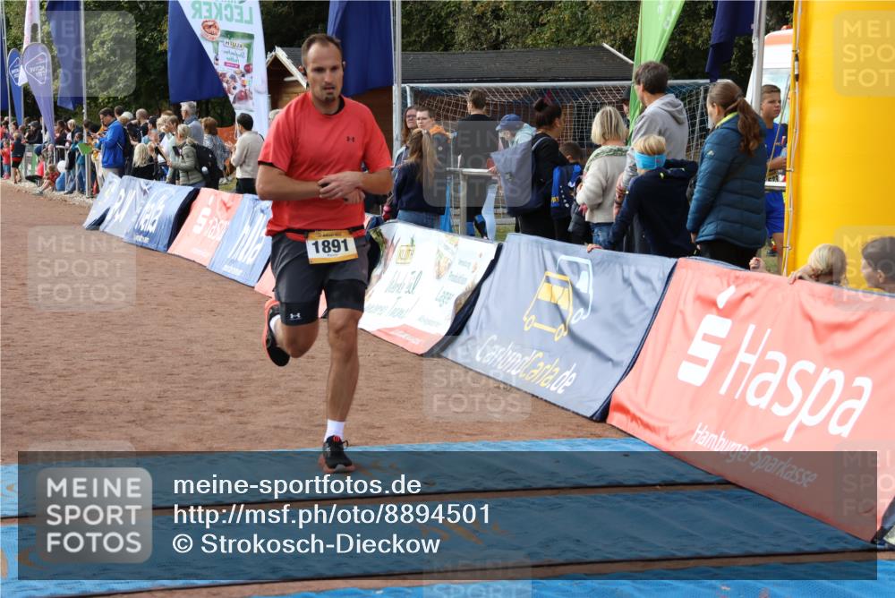 14.09.2025 - Airport Race Strokosch-Dieckow http://msf.ph/oto/8894501 14.09.2025 12:11:22 Ziel 593, 1891, 4112, 5085, 5088, 5184 meine-sportfotos.de