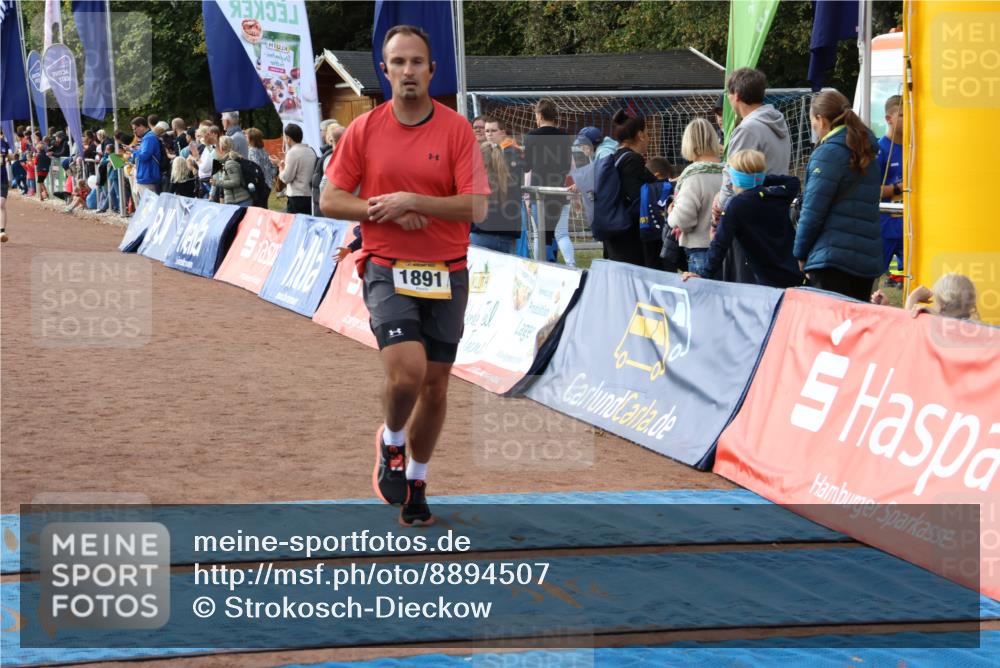 14.09.2025 - Airport Race Strokosch-Dieckow http://msf.ph/oto/8894507 14.09.2025 12:11:23 Ziel 593, 1891, 4112, 5085, 5088, 5184 meine-sportfotos.de