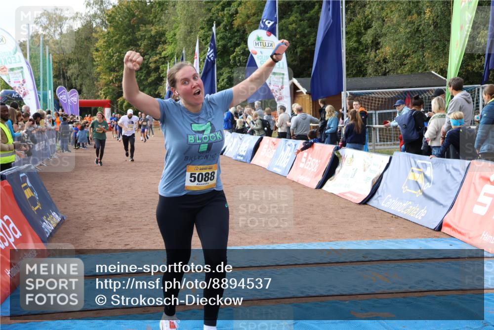 14.09.2025 - Airport Race Strokosch-Dieckow http://msf.ph/oto/8894537 14.09.2025 12:11:24 Ziel 593, 1054, 1891, 4112, 5085, 5088, 5184, 5265 meine-sportfotos.de