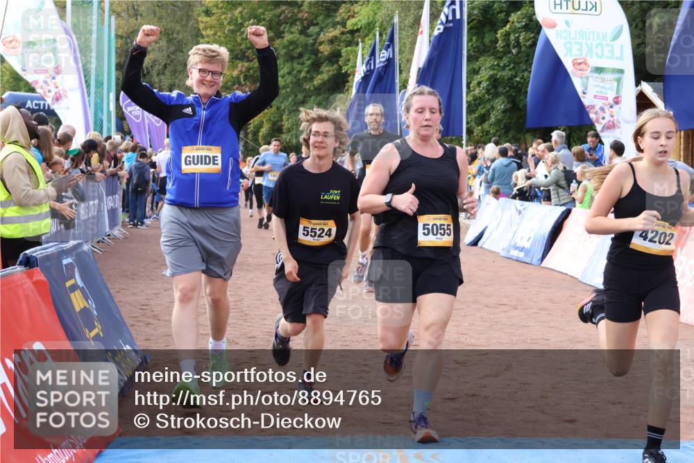 14.09.2025 - Airport Race Strokosch-Dieckow http://msf.ph/oto/8894765 14.09.2025 12:12:14 Ziel 848, 1211, 1363, 1455, 1525, 1662, 1853, 2075, 2165, 4202, 5008, 5013, 5055, 5193, 5198, 5286, 5475, 5524 meine-sportfotos.de