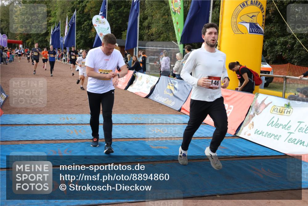 14.09.2025 - Airport Race Strokosch-Dieckow http://msf.ph/oto/8894860 14.09.2025 12:12:37 Ziel 146, 1130, 1457, 2056, 5111, 5142, 5225, 5237, 5238, 5464 meine-sportfotos.de