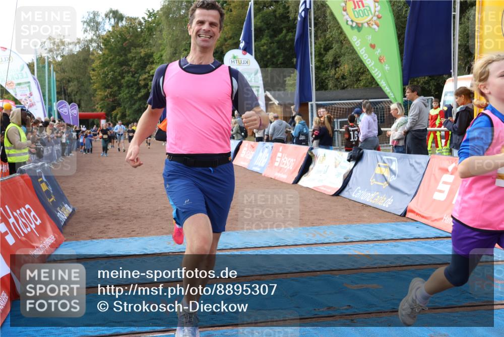 14.09.2025 - Airport Race Strokosch-Dieckow http://msf.ph/oto/8895307 14.09.2025 12:14:11 Ziel 4035, 4166, 5134, 5344, 5381, 5496 meine-sportfotos.de