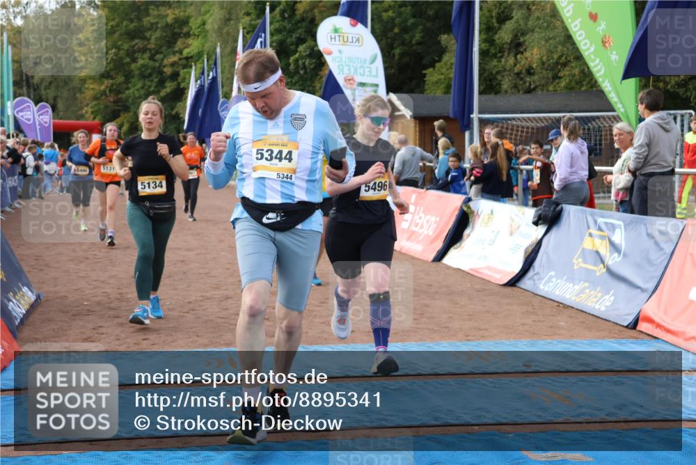 14.09.2025 - Airport Race Strokosch-Dieckow http://msf.ph/oto/8895341 14.09.2025 12:14:19 Ziel 295, 502, 5117, 5131, 5134, 5192, 5344, 5401, 5490, 5496 meine-sportfotos.de