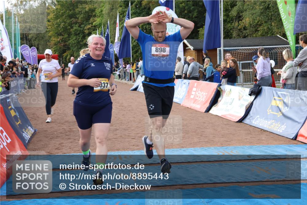 14.09.2025 - Airport Race Strokosch-Dieckow http://msf.ph/oto/8895443 14.09.2025 12:14:36 Ziel 252, 404, 445, 862, 898, 2181, 5037, 5204, 5518 meine-sportfotos.de