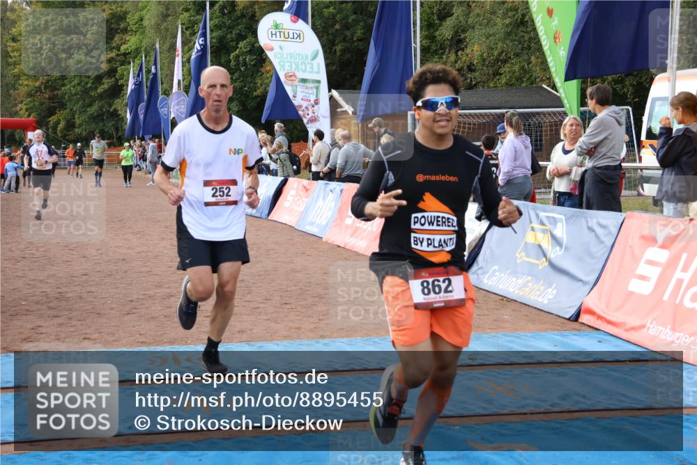 14.09.2025 - Airport Race Strokosch-Dieckow http://msf.ph/oto/8895455 14.09.2025 12:14:42 Ziel 252, 533, 862, 5518 meine-sportfotos.de