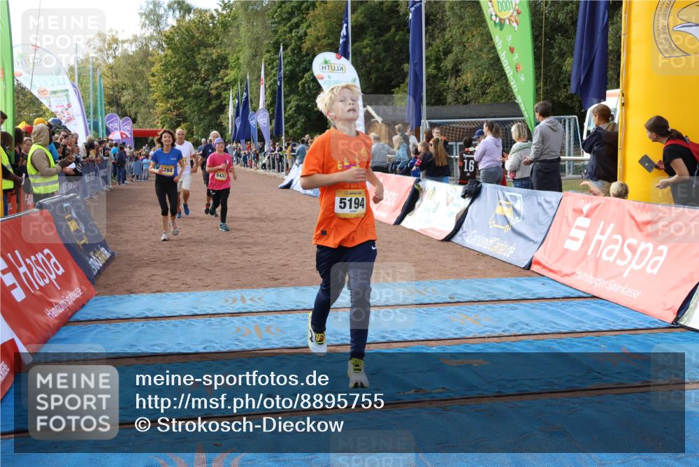 14.09.2025 - Airport Race Strokosch-Dieckow http://msf.ph/oto/8895755 14.09.2025 12:15:42 Ziel 133, 605, 803, 1262, 2121, 5194, 5288, 5294, 5323, 5347, 5425, 5426, 5433, 5516 meine-sportfotos.de