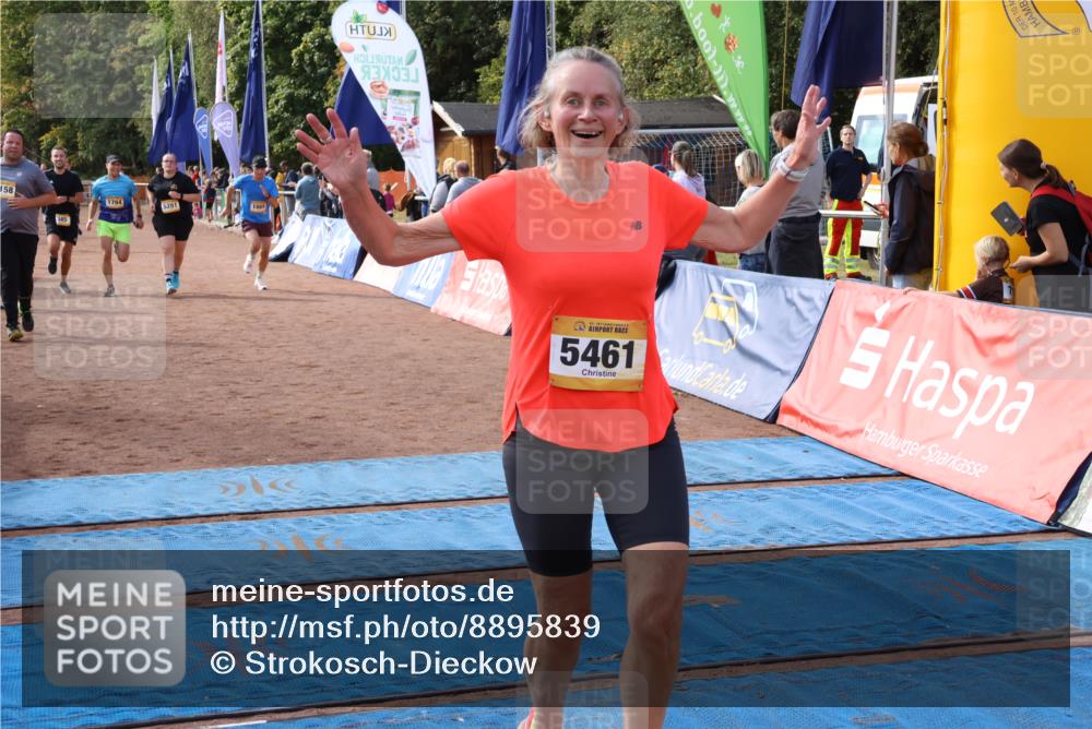 14.09.2025 - Airport Race Strokosch-Dieckow http://msf.ph/oto/8895839 14.09.2025 12:16:06 Ziel 345, 582, 1794, 1869, 5113, 5158, 5281, 5303, 5304, 5384, 5461 meine-sportfotos.de