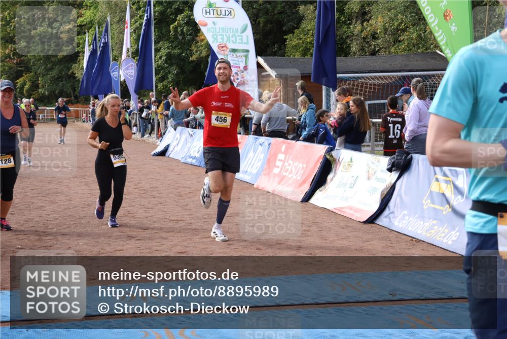 14.09.2025 - Airport Race Strokosch-Dieckow http://msf.ph/oto/8895989 14.09.2025 12:16:32 Ziel 119, 429, 456, 548, 653, 5128, 5211, 5365 meine-sportfotos.de