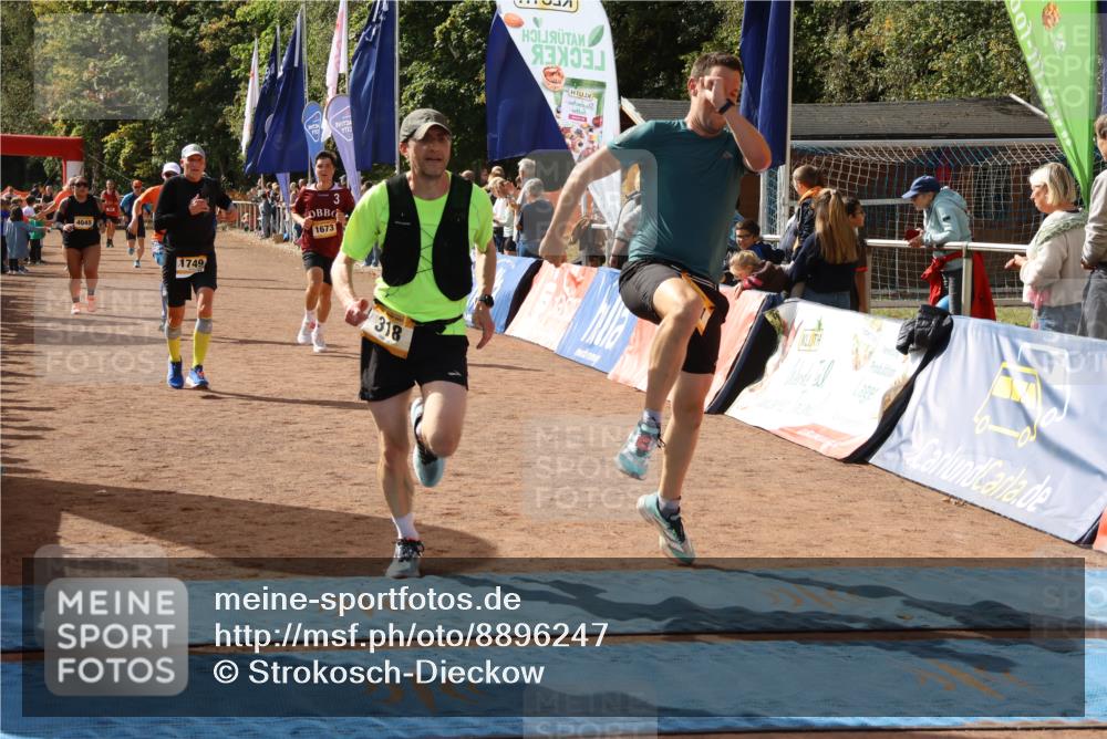 14.09.2025 - Airport Race Strokosch-Dieckow http://msf.ph/oto/8896247 14.09.2025 12:17:21 Ziel 216, 312, 318, 353, 648, 809, 827, 1673, 1749, 1911, 2082, 4045, 4224, 5196, 5442, 5532 meine-sportfotos.de