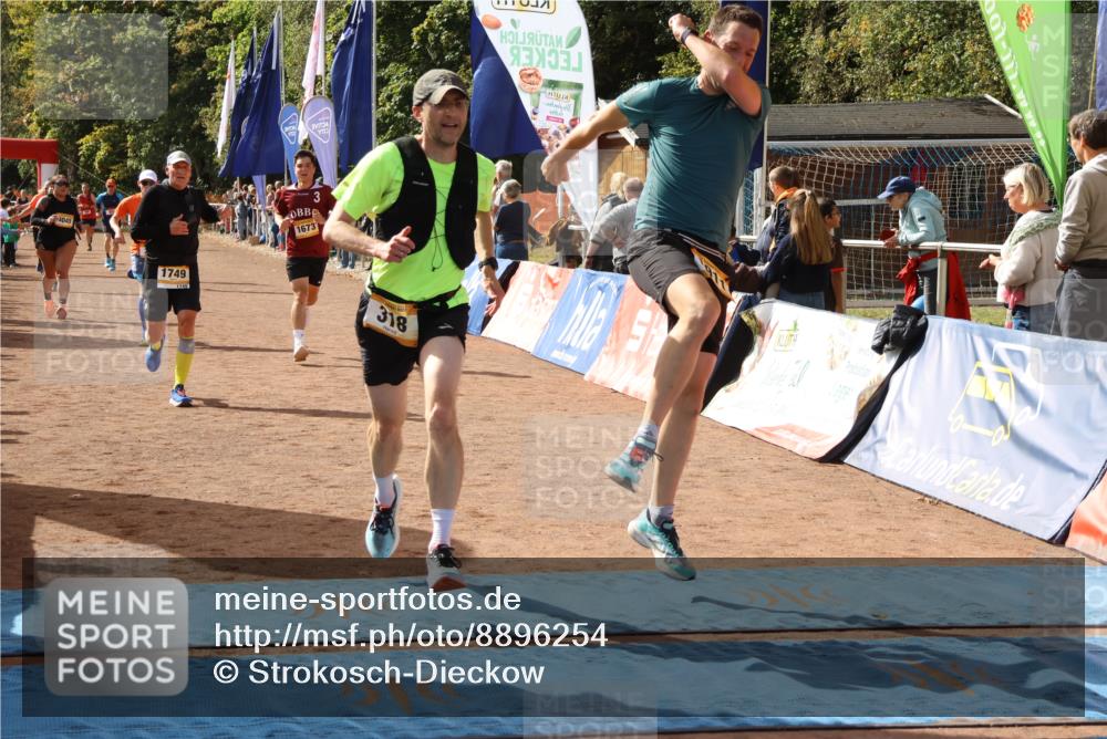 14.09.2025 - Airport Race Strokosch-Dieckow http://msf.ph/oto/8896254 14.09.2025 12:17:21 Ziel 216, 312, 318, 353, 648, 809, 827, 1673, 1749, 1911, 2082, 4045, 4224, 5196, 5442, 5532 meine-sportfotos.de