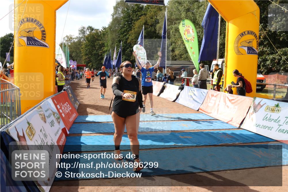 14.09.2025 - Airport Race Strokosch-Dieckow http://msf.ph/oto/8896299 14.09.2025 12:17:30 Ziel 53, 648, 799, 827, 4045, 4224, 5120, 5396, 5442, 5486 meine-sportfotos.de