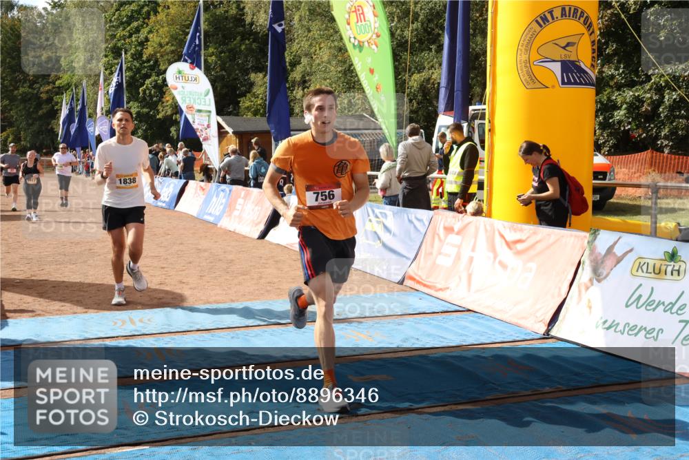 14.09.2025 - Airport Race Strokosch-Dieckow http://msf.ph/oto/8896346 14.09.2025 12:17:43 Ziel 77, 756, 1112, 1149, 1838, 4199, 5017, 5360, 5486 meine-sportfotos.de