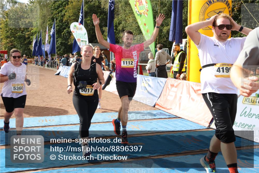 14.09.2025 - Airport Race Strokosch-Dieckow http://msf.ph/oto/8896397 14.09.2025 12:17:50 Ziel 77, 868, 871, 1112, 1149, 4105, 4199, 5017, 5222, 5360 meine-sportfotos.de